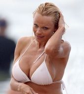 Nahá Pamela Anderson. Fotka - 6